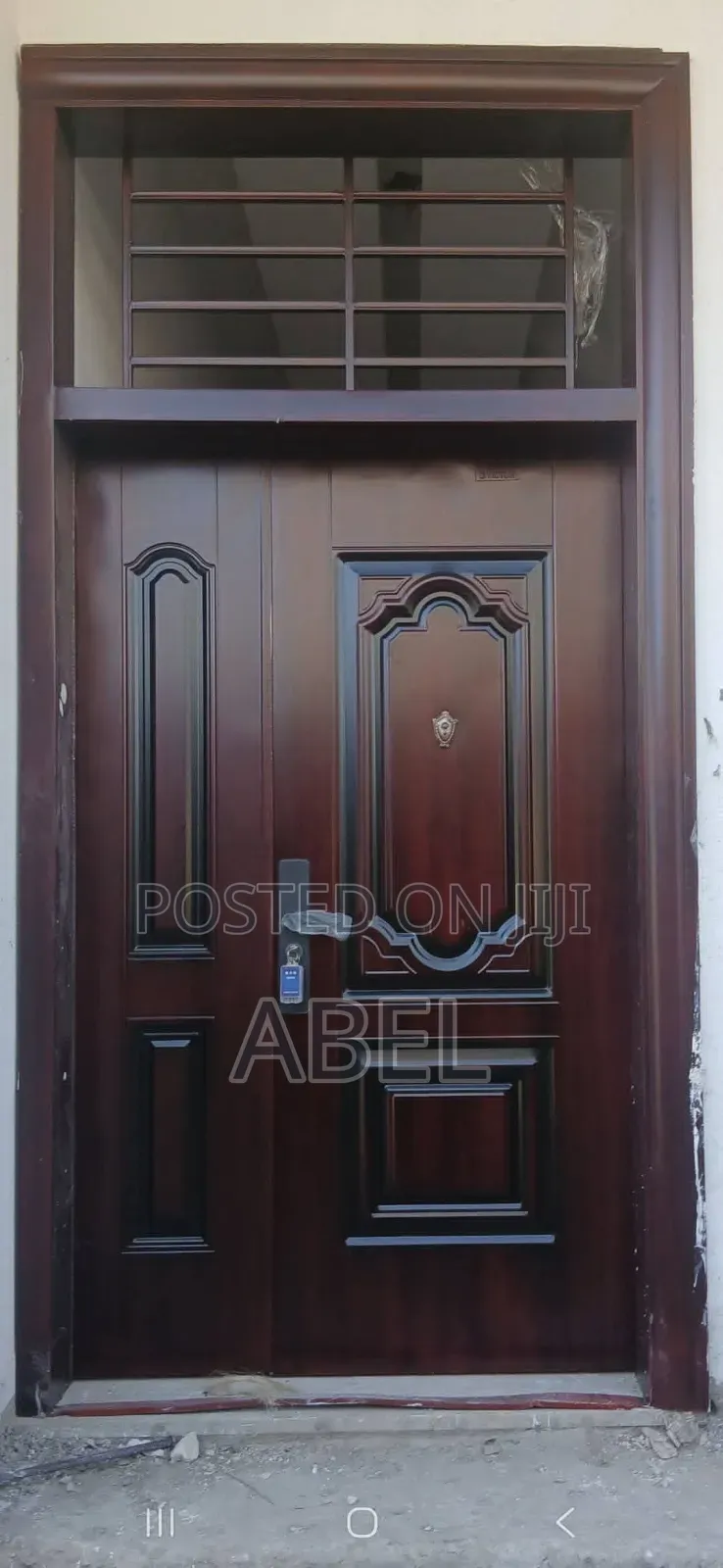 Victor Door –