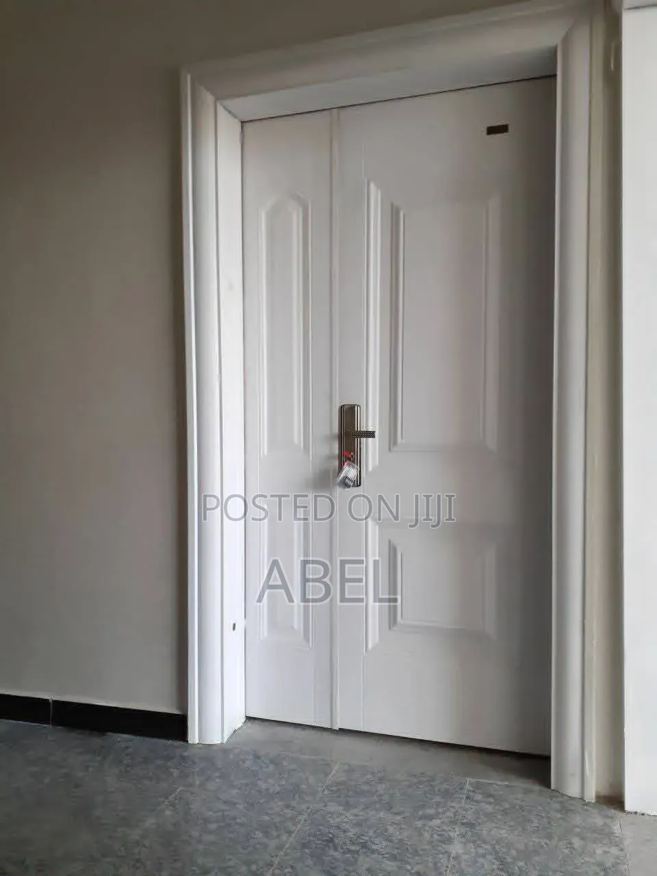 Victor Door –