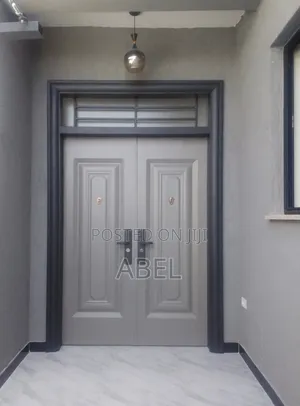 Victor Door –