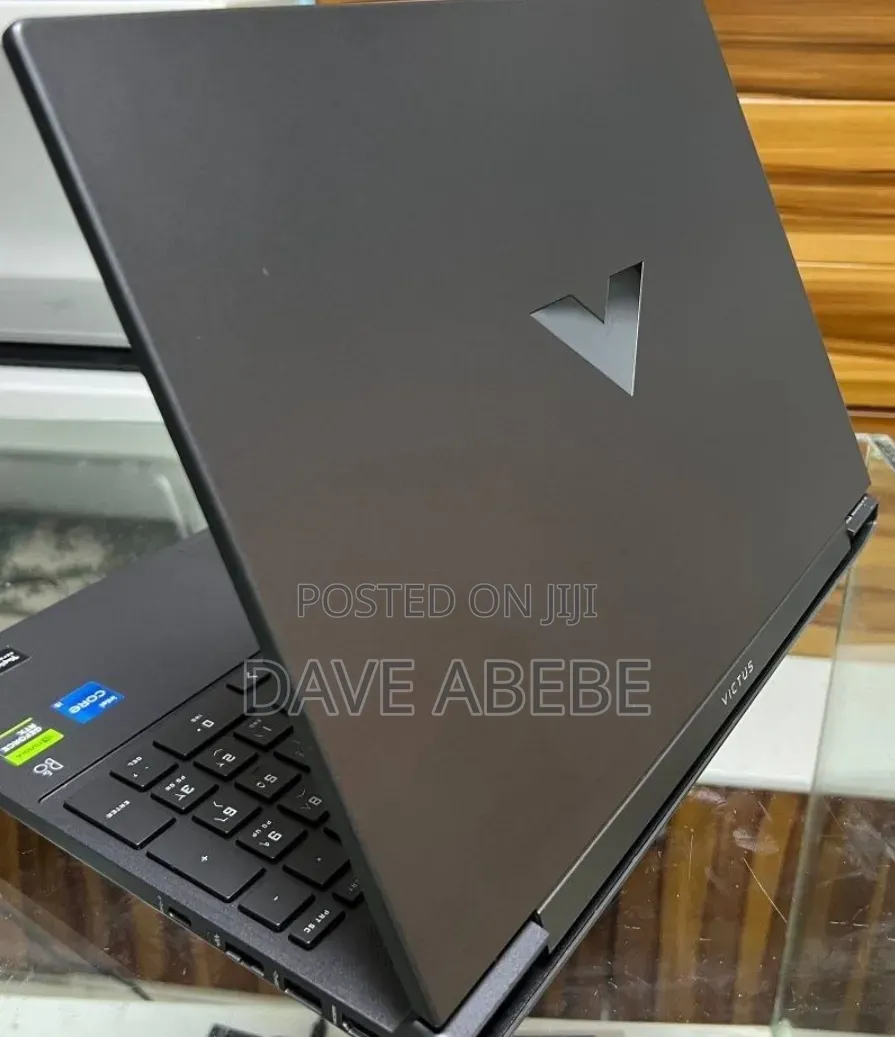 New Laptop HP Victus 15 16GB Intel Core i5 SSD 512GB
