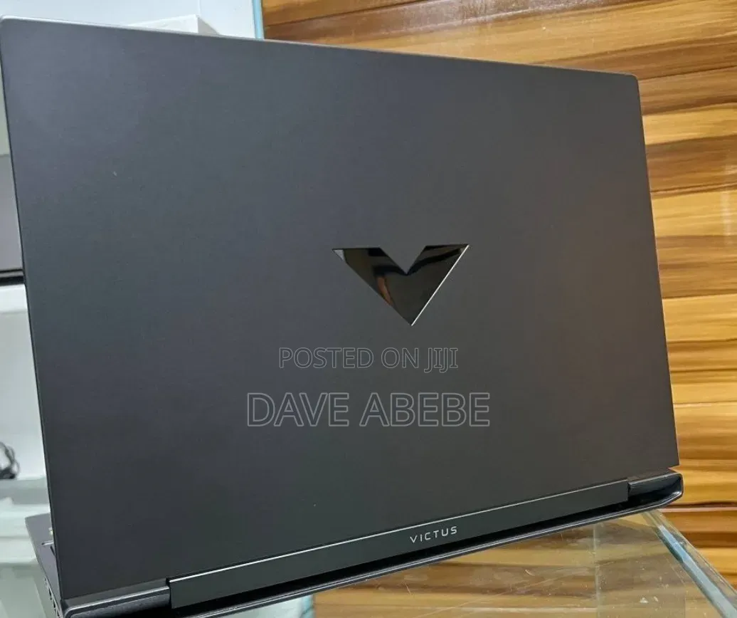 New Laptop HP Victus 15 16GB Intel Core i5 SSD 512GB