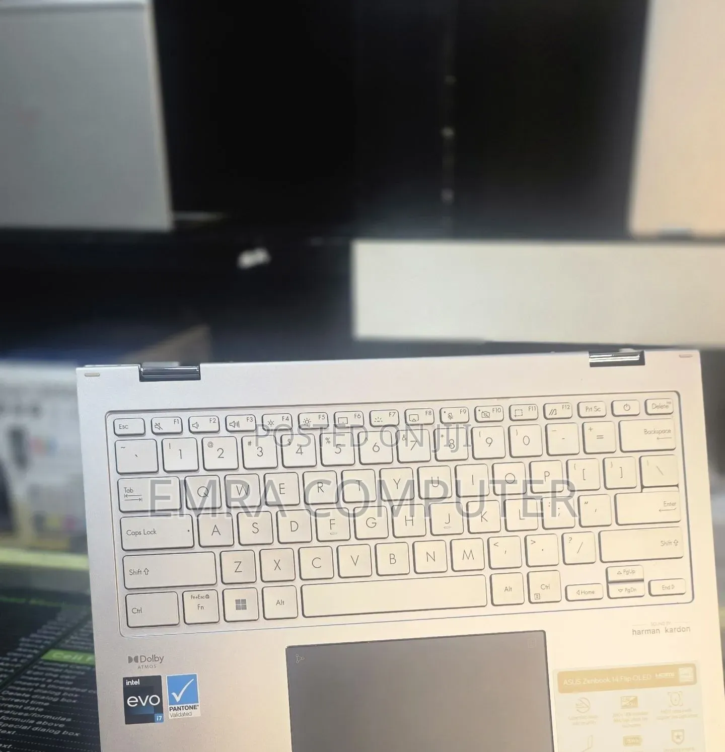New Laptop Asus 16GB Intel Core i7 SSD 512GB