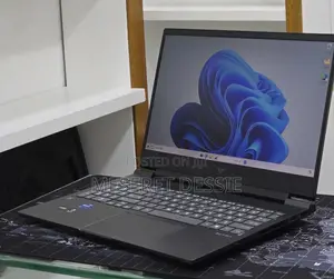 New Laptop HP Victus 16 8GB Intel Core i7 SSD 1T