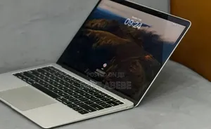 New Laptop Apple MacBook Air 2018 8GB Intel Core i5 SSD 128GB