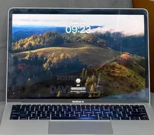 New Laptop Apple MacBook Air 2018 8GB Intel Core i5 SSD 128GB