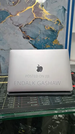 New Laptop Apple MacBook Air 2020 M1 8GB Apple M1 SSD 256GB