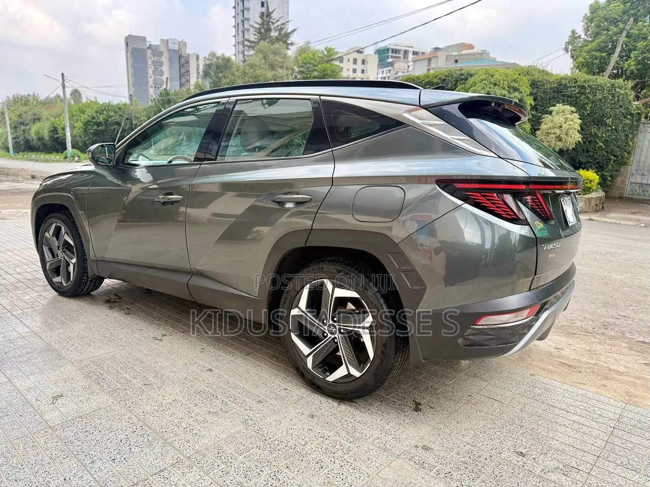 Hyundai Tucson Limited 2022 Gray