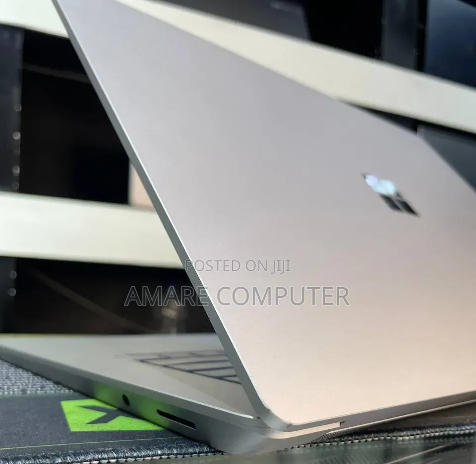 New Laptop Microsoft Surface 16GB Intel Core Ultra 7 SSD 512GB