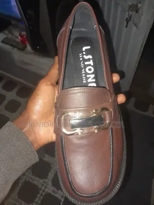 Shoes Sell