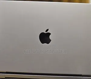 New Laptop Apple MacBook Pro 2020 M1 16GB Apple M1 SSD 512GB