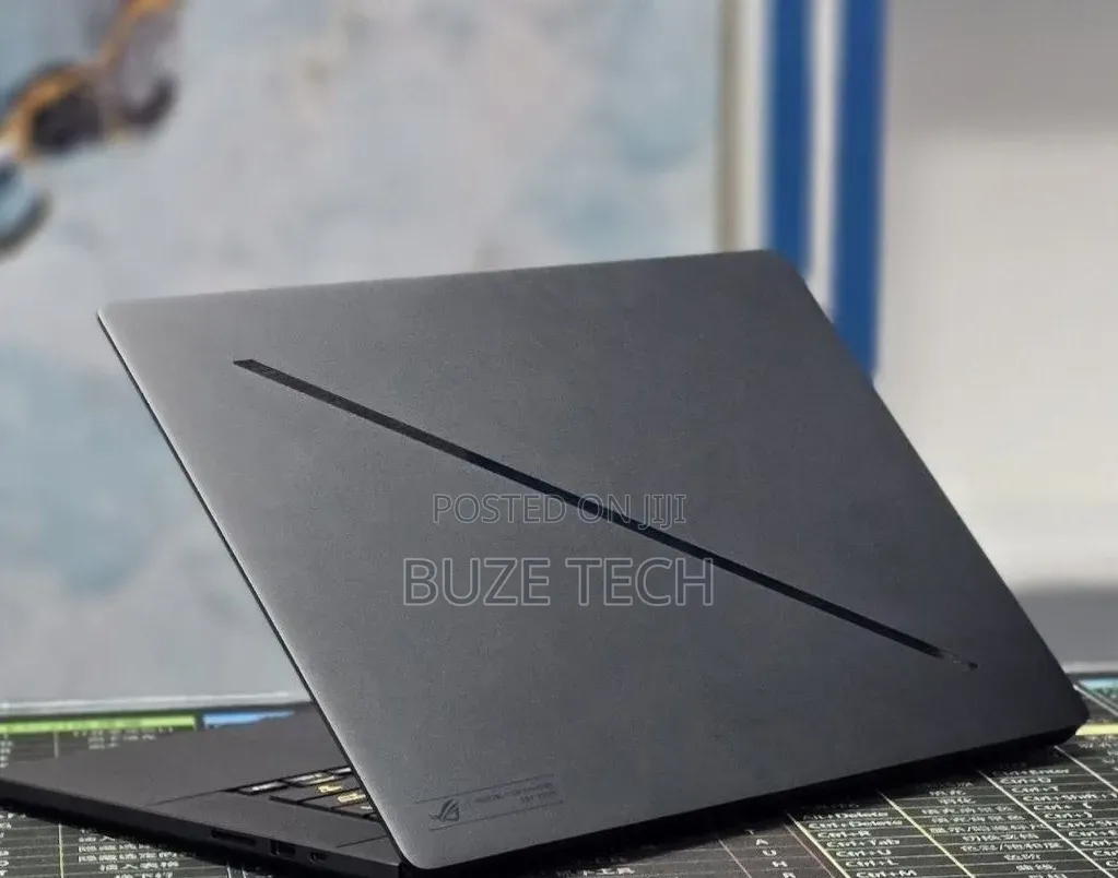 New Laptop Asus ROG Strix G16 G614 16GB Intel Core i9 SSD 1T