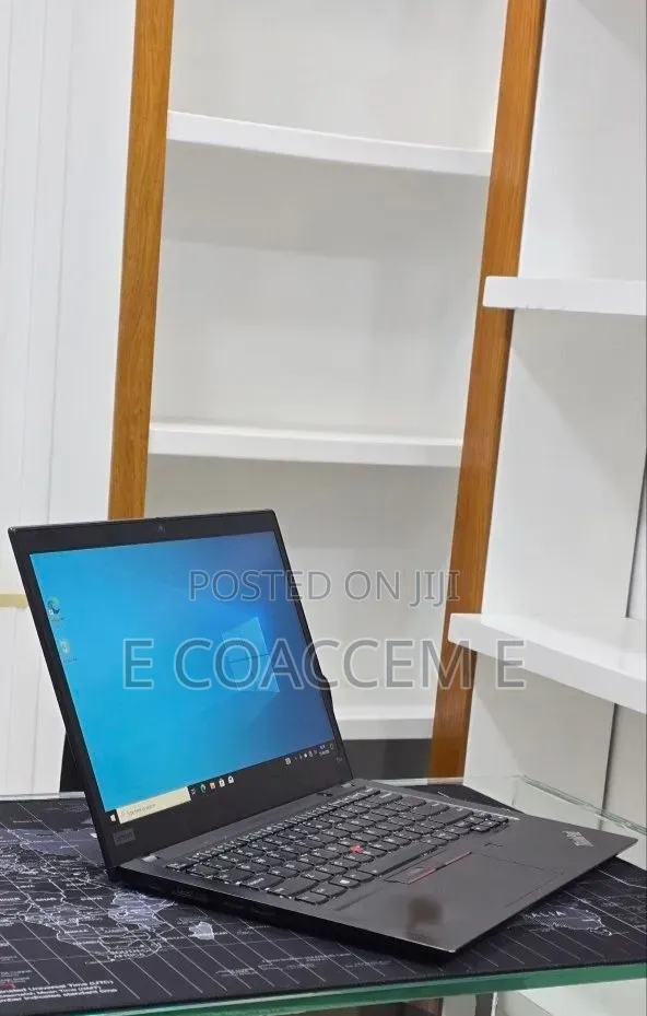 New Laptop Lenovo 16GB AMD Ryzen 5 SSD 512GB