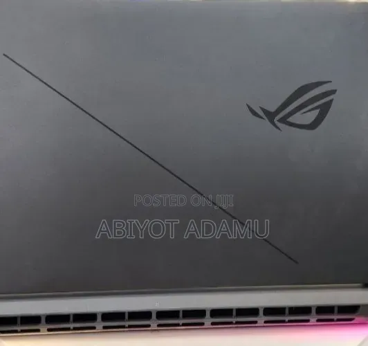 New Laptop Asus ROG Strix G18 32GB Intel Core Ultra 9 SSD 2T