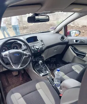 Ford Fiesta 2014 Red