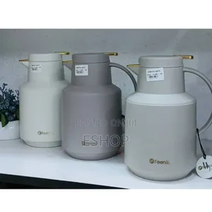 Feenik Temperature‐Lock Jug – Durable, Stylish, Versatile