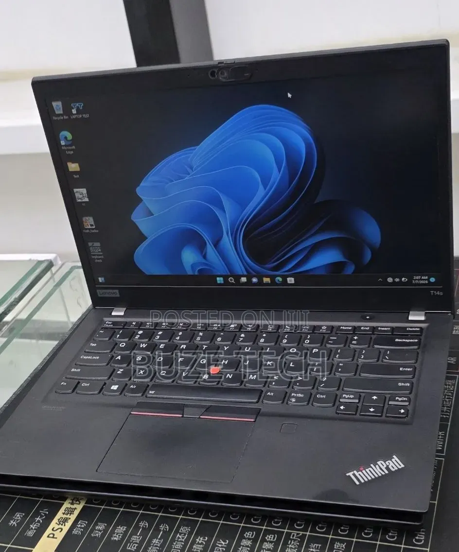 New Laptop Lenovo ThinkPad T14s G4 16GB AMD Ryzen 5 SSD 512GB