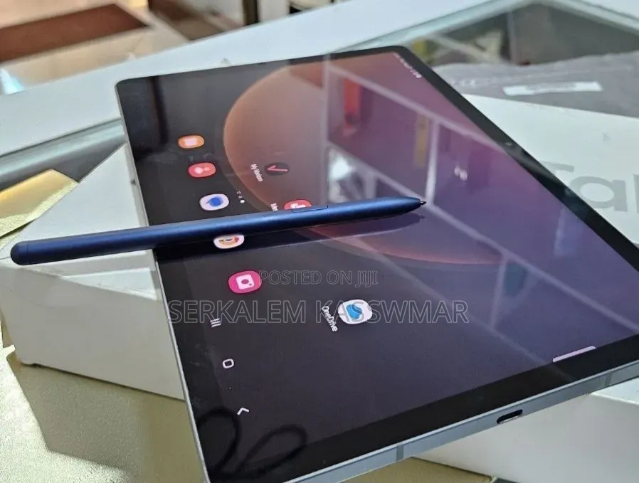 New Samsung Galaxy Tab S9 FE 128 GB Gray