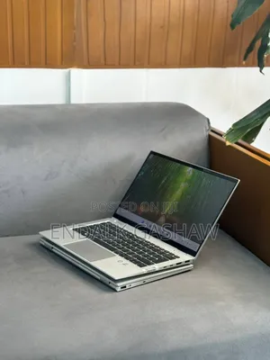 New Laptop HP EliteBook x360 1030 G7 16GB Intel Core i5 SSD 512GB
