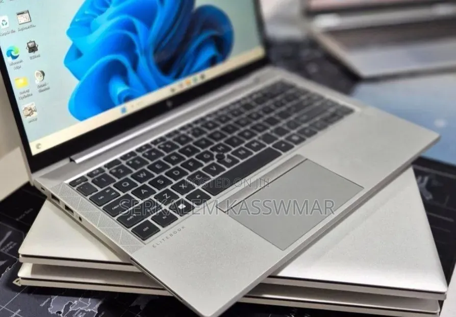 New Laptop HP EliteBook 845 G7 16GB AMD Ryzen 7 SSD 512GB