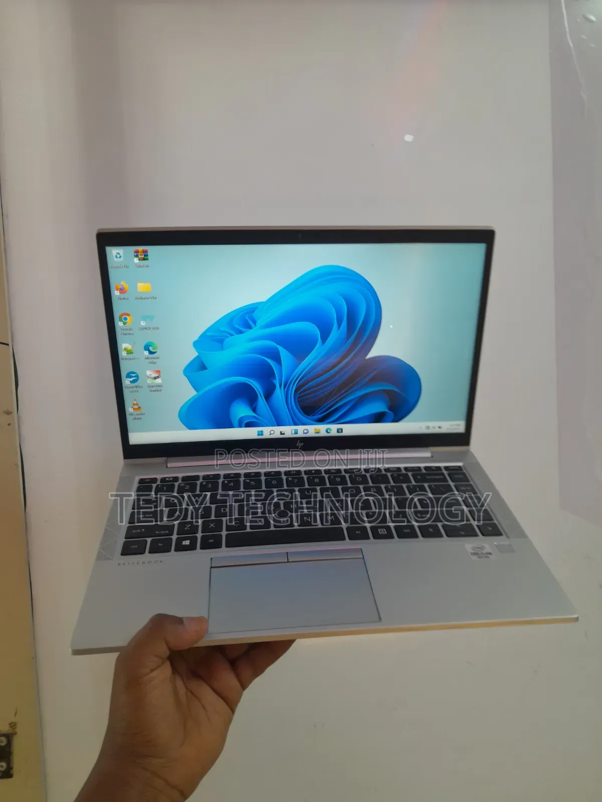 New Laptop HP EliteBook 840 G7 8GB Intel Core i5 SSD 512GB