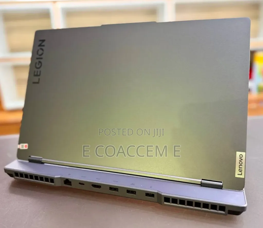 New Laptop Lenovo Legion 5 16GB AMD Ryzen 7 SSD 512GB
