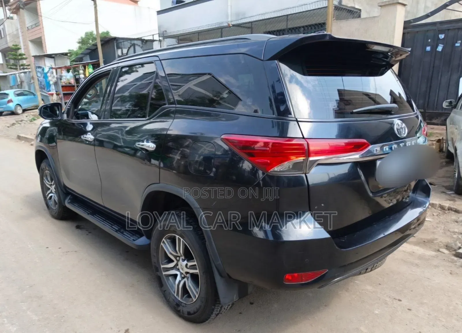 Toyota Fortuner 2022 Black