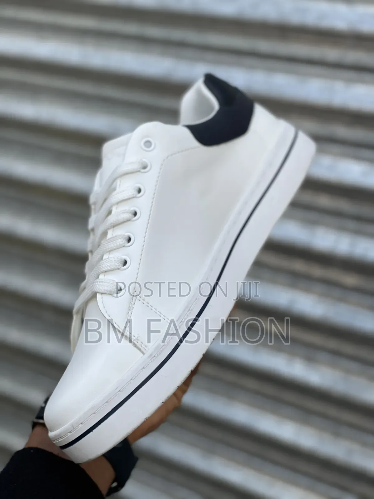Tommy Hilfiger Modern Looks
