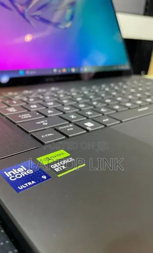 New Laptop Asus ROG Zephyrus G15 32GB Intel Core i9 SSD 1T