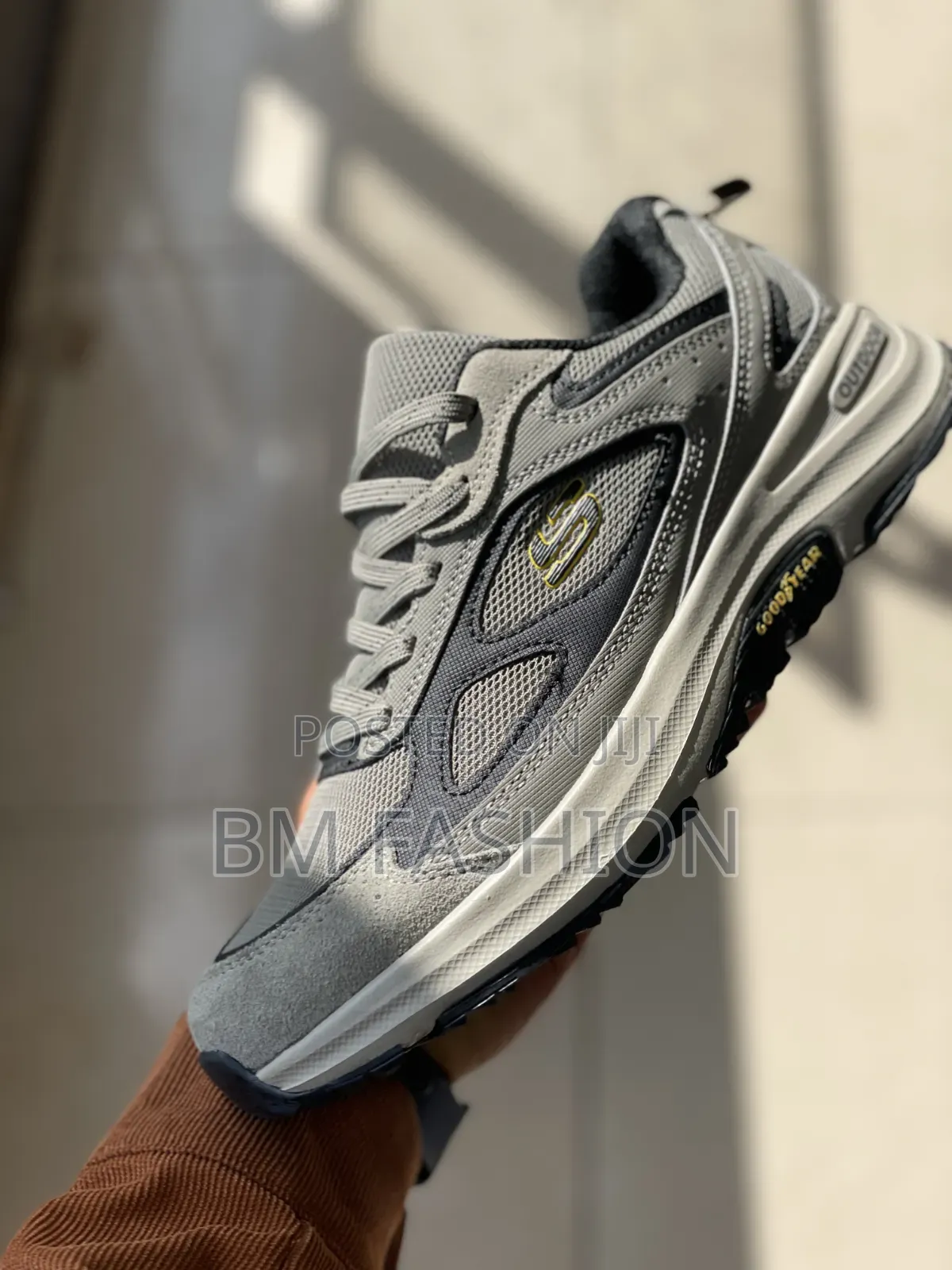 Skechers Good-Year Edition