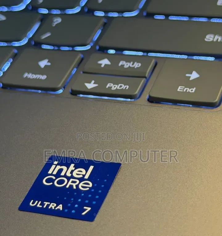 New Laptop Lenovo 16GB Intel Core Ultra 7 SSD 512GB