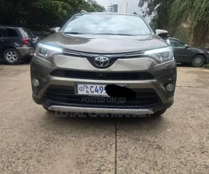 Toyota RAV4 2018 Ivory