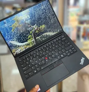 New Laptop Lenovo ThinkPad X1 Carbon 16GB Intel Core Ultra 7 SSD 512GB