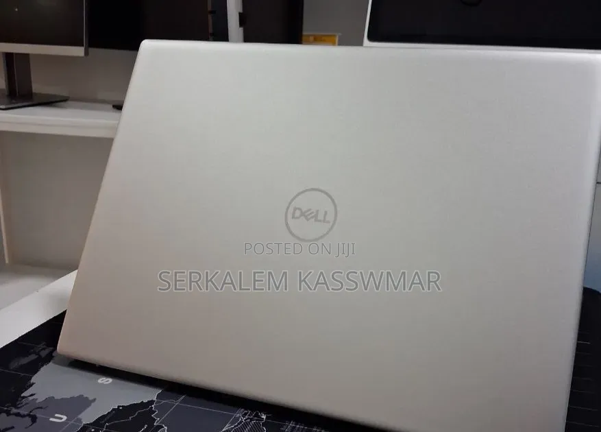 New Laptop Dell Inspiron 14 16GB Intel Core i7 SSD 1T
