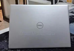 New Laptop Dell Inspiron 14 16GB Intel Core i7 SSD 1T