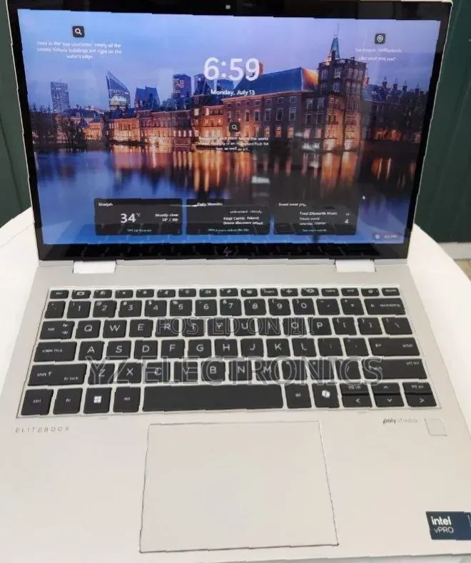 New Laptop HP Elitebook 830 G11 16GB Intel Core Ultra 7 SSD 512GB