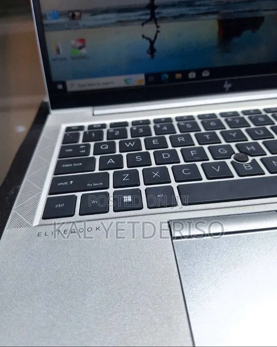 New Laptop HP EliteBook 840 G8 16GB Intel Core i5 SSD 512GB