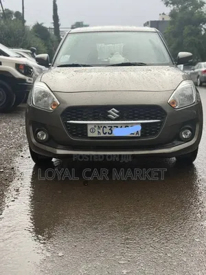 Suzuki Swift 2022 Ivory