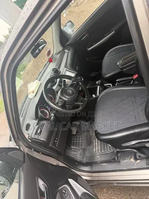 Suzuki Swift 2022 Ivory