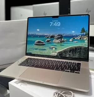 New Laptop Apple MacBook Air 2025 M4 16GB Apple M4 SSD 256GB