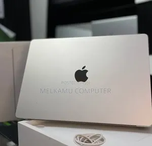New Laptop Apple MacBook Air 2025 M4 16GB Apple M4 SSD 256GB