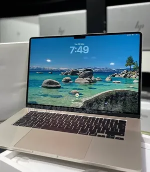 New Laptop Apple MacBook Air 2025 M4 16GB Apple M4 SSD 256GB