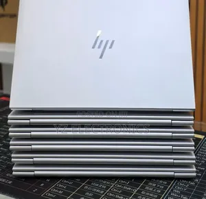New Laptop HP EliteBook 645 G9 4GB Intel Core 7 SSD 160GB