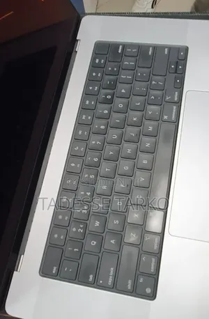 New Laptop Apple MacBook Pro 2021 M1 Max 32GB Apple M1 Max SSD 1T