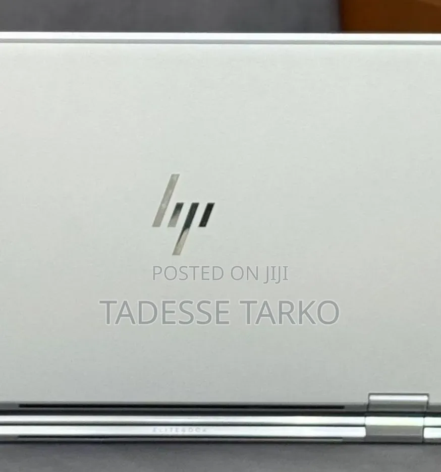 New Laptop HP EliteBook 1040 G8 16GB Intel Core i7 SSD 512GB