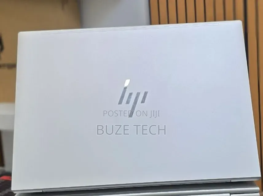 New Laptop HP EliteBook 840 G9 16GB Intel Core i7 SSD 512GB