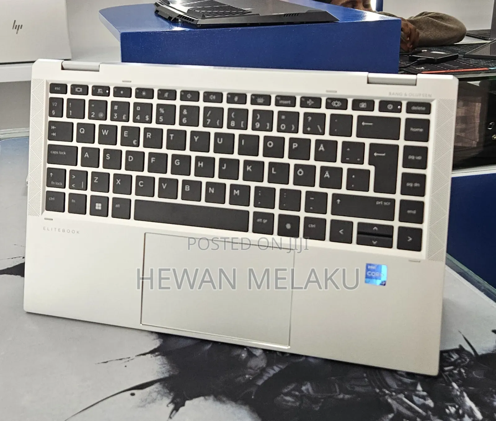 New Laptop HP EliteBook 1040 G8 16GB Intel Core i7 SSD 512GB