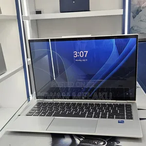 New Laptop HP EliteBook 1040 G8 16GB Intel Core i7 SSD 512GB