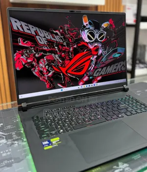 New Laptop Asus ROG Strix G18 32GB Intel Core Ultra 9 SSD 2T