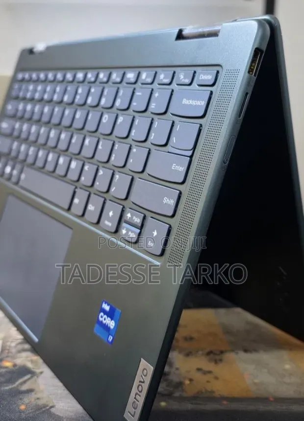 New Laptop Lenovo ThinkPad Yoga 16GB Intel Core i7 SSD 512GB