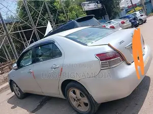 Toyota Yaris 2007 Silver
